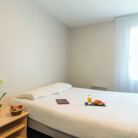 Appart'city Classic Quais De Loire Apart Otel Nantes