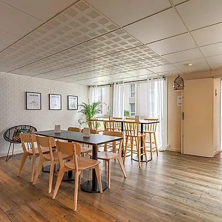 Appart'city Classic Quais De Loire 公寓式酒店 3*