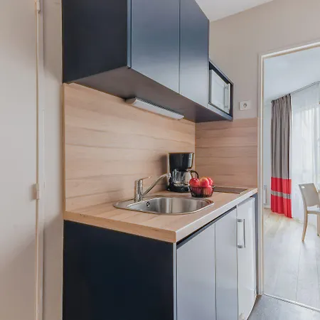 Appart'city Classic Quais De Loire Apart Otel 3*