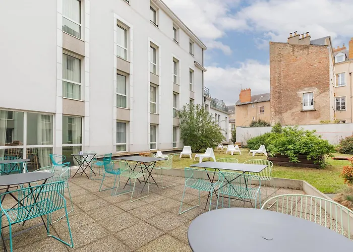 Appart'city Classic Quais De Loire Aparthotel