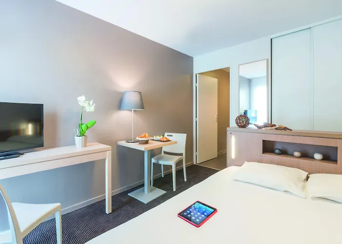 Appart'city Classic Quais De Loire Aparthotel Nantes