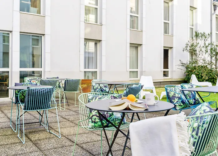 Appart'city Classic Quais De Loire Aparthotel 3*