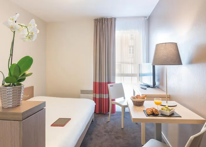 Appart'city Classic Quais De Loire 3*